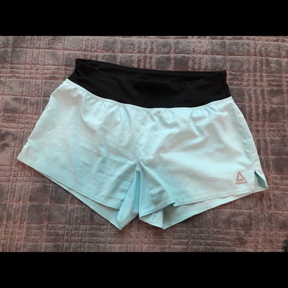 LOT- LADIES REEBOK SPEEDWICK LINED RUNNING SHORTS - Picture 4 of 16